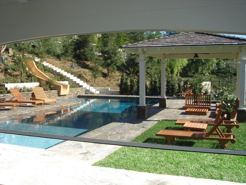 Motorized_Power_Screens_Classic_Improvement_Products_0227.2