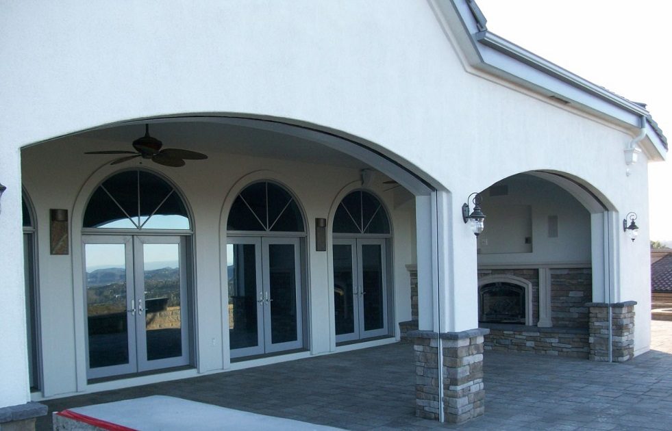 Motorized_Power_Screens_Classic_Improvement_Products_0246.1